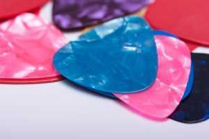 pile of colorful guitar picks