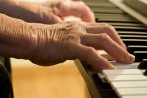 adult piano lessons