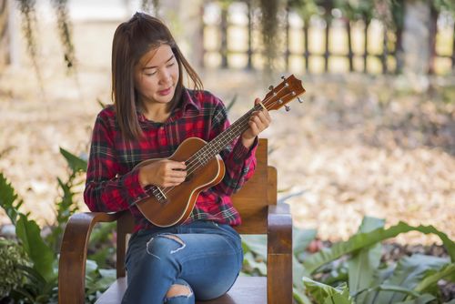 learning ukulele