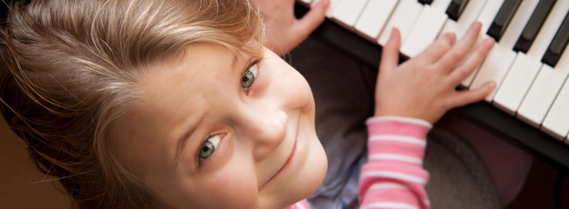 Piano lessons, How to Play Piano, Learning Piano