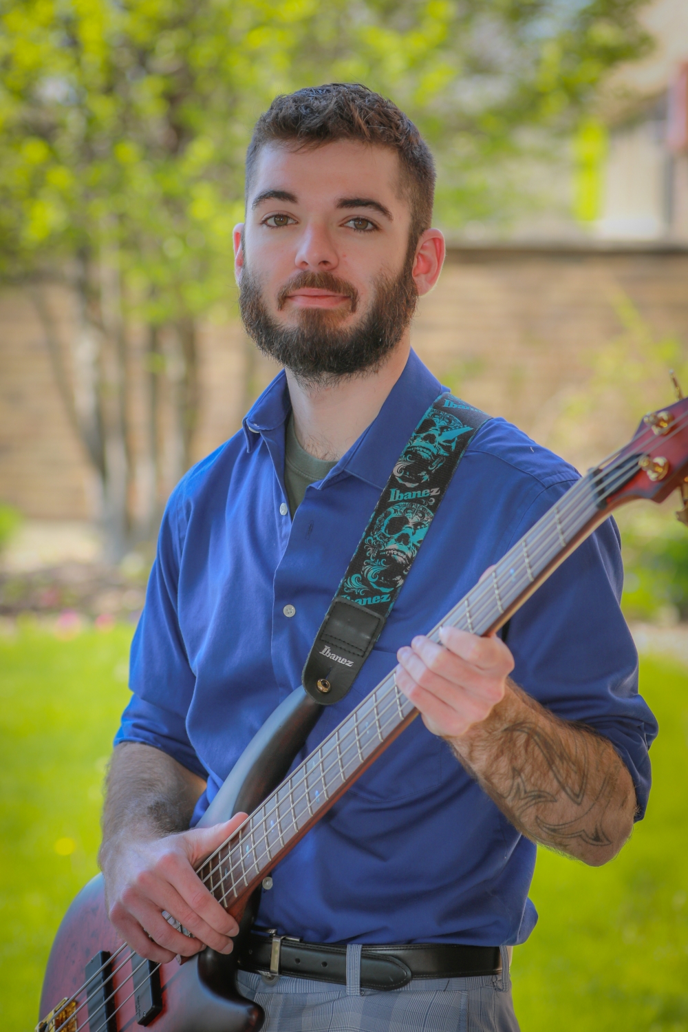 Chris Z. Acoustic Guitar, Bass Guitar, Electric Guitar Teacher in